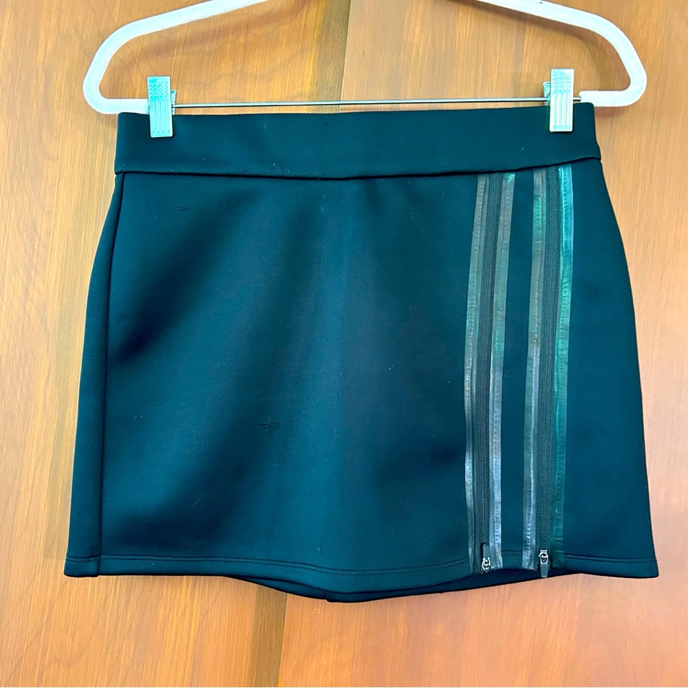 Fabletics black mini skirt with zippers